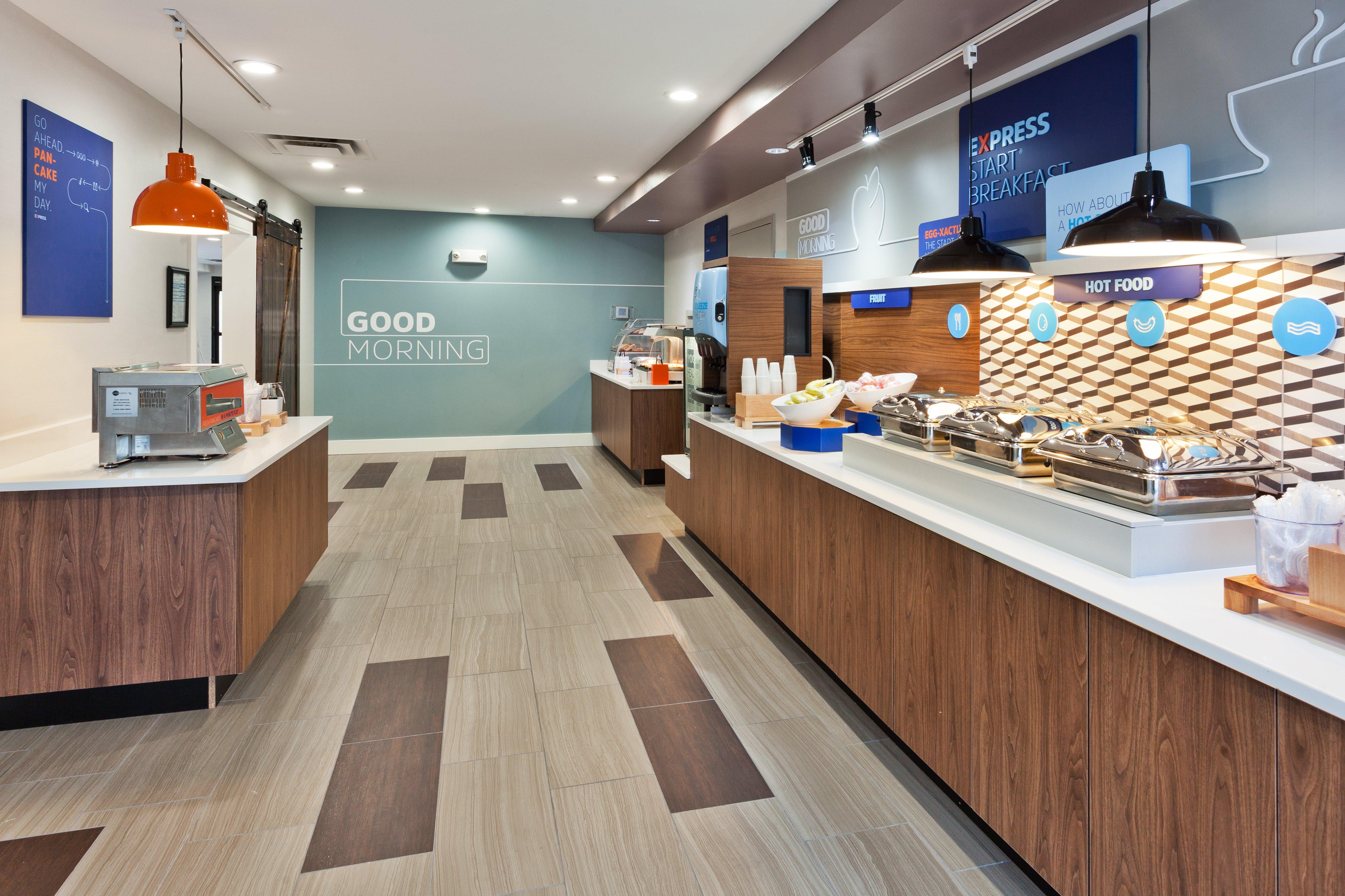 Holiday Inn Express Rome-East By Ihg Exteriér fotografie