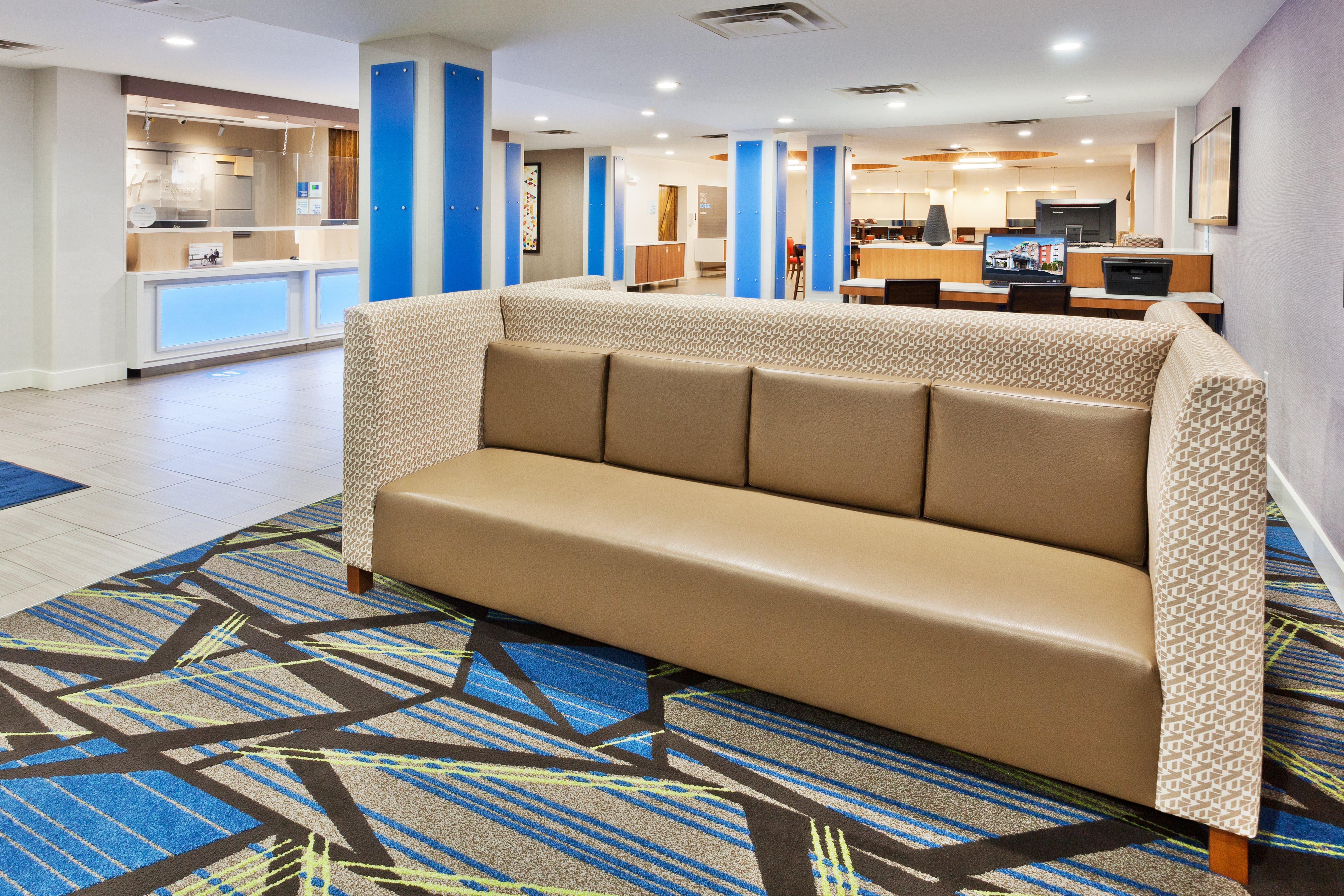 Holiday Inn Express Rome-East By Ihg Exteriér fotografie